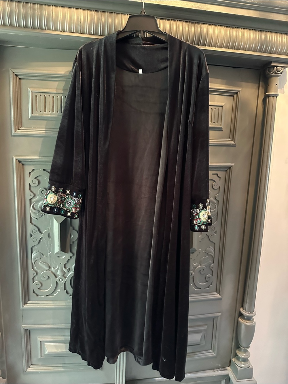 Black Embroidered Velour-Feel Long Duster Coat – Size L